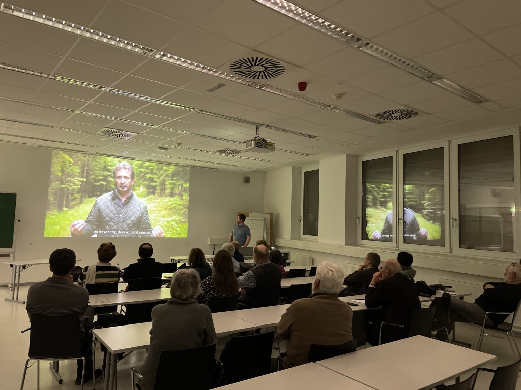 Waldveranstaltung für waldferne Waldbesitzer in Wien