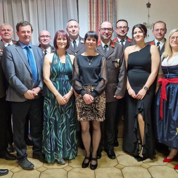 Erfolgreicher Start des neuen Kommandos beim Feuerwehrball in Elsenreith