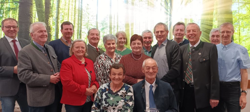 Weihnachtsfeier und Jahreshauptversammlung mit Neuwahlen des Seniorenbund Kottes-Purk