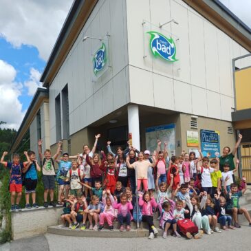 Erfolgreicher Schwimmkurs für die Volksschulkinder
